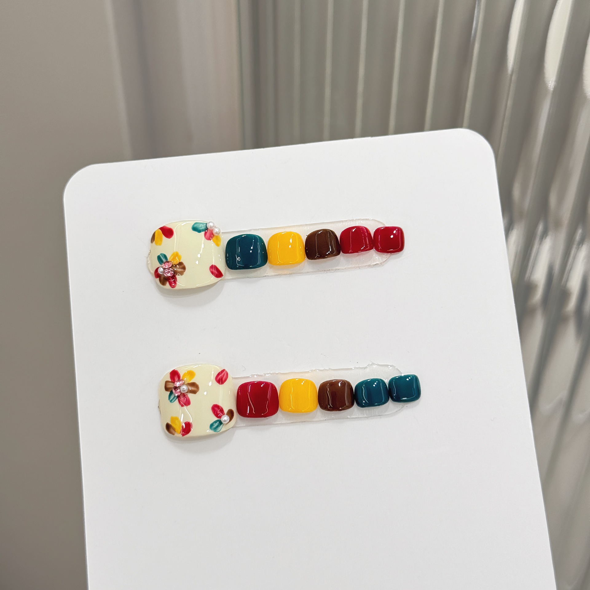 12pcs Handmade Press on Toenai - đánh giá và giá Nail Art Aesthetic